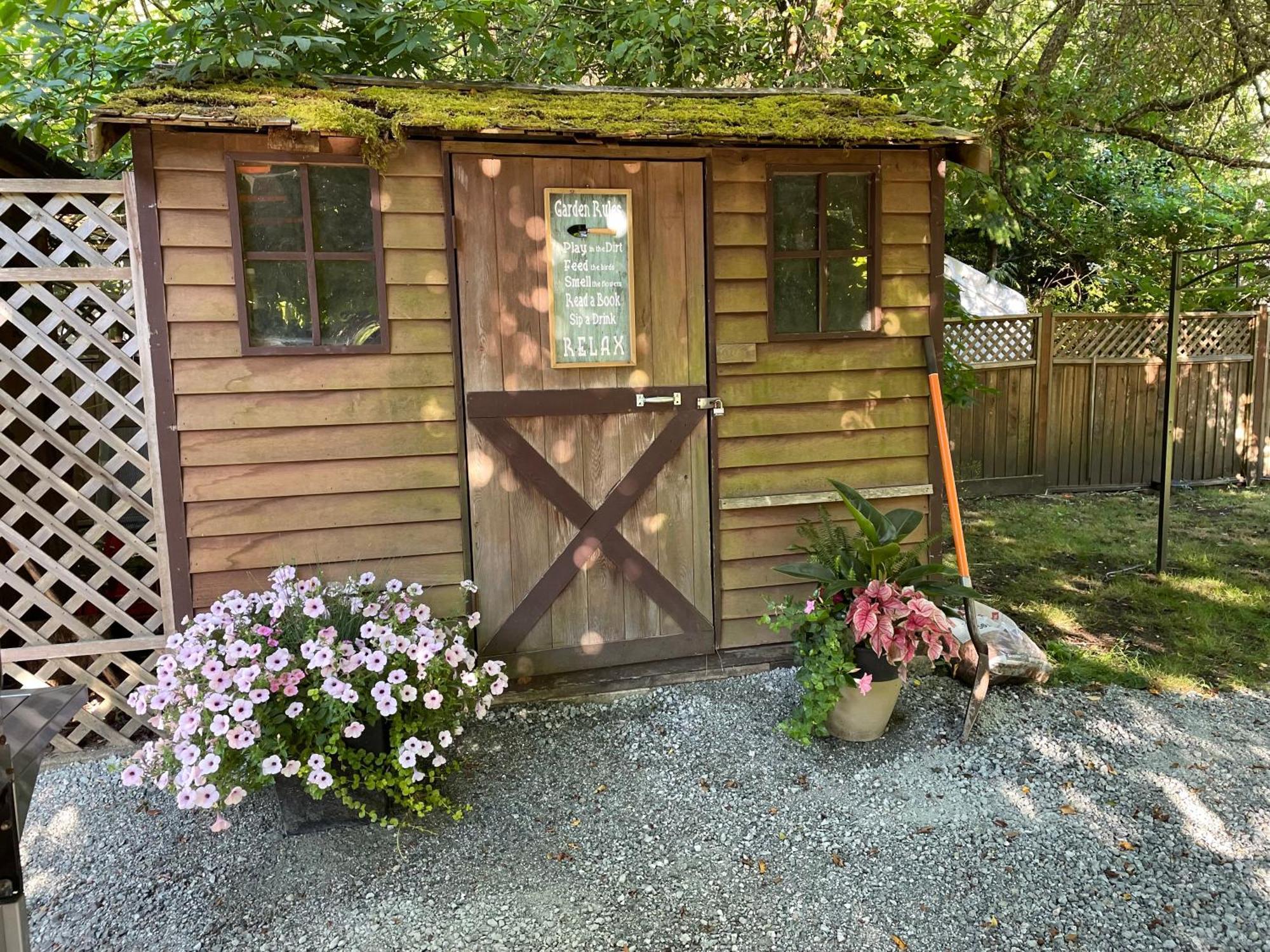 Coles Bay Vacation Retreat Villa North Saanich Buitenkant foto